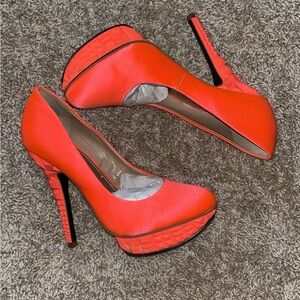 Spring is Here :Stylish Coral Platform Heels